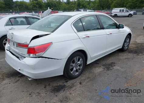 2012 Honda Accord 2.4 Se z USA, uszkodzony, nr VIN 1HGCP2F69CA112747